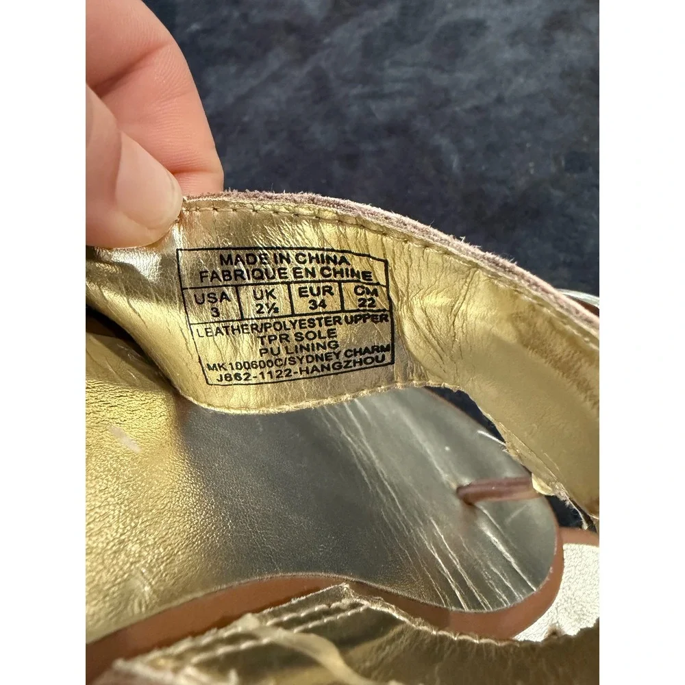 Michael Kors Kids Sydney Charm Tan Gold Leather Thong Sandals MK100600C Size 3
